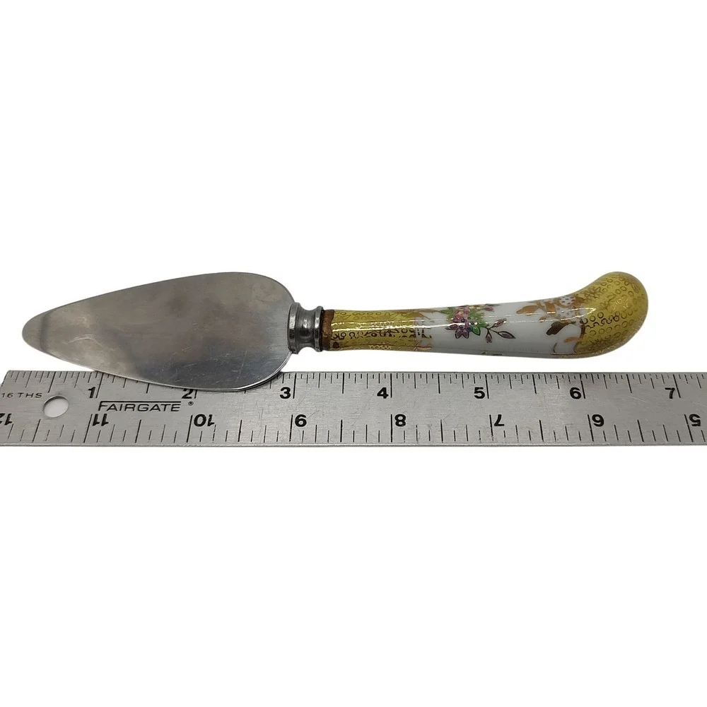 Vintage Prill Sheffield Floral Spatula Cake Pie Hand Painted Enamel Yellow Small